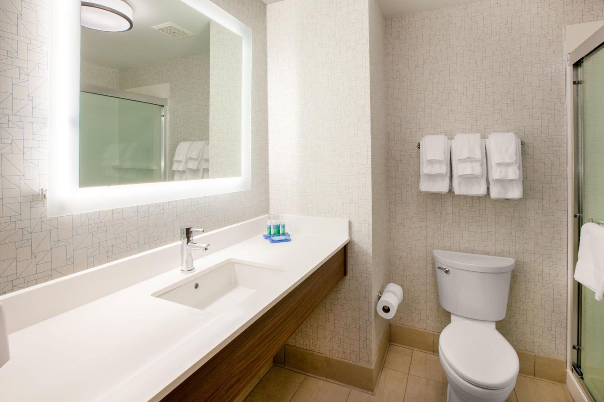 Holiday Inn Express Savannah - Gateway By Ihg Eksteriør bilde